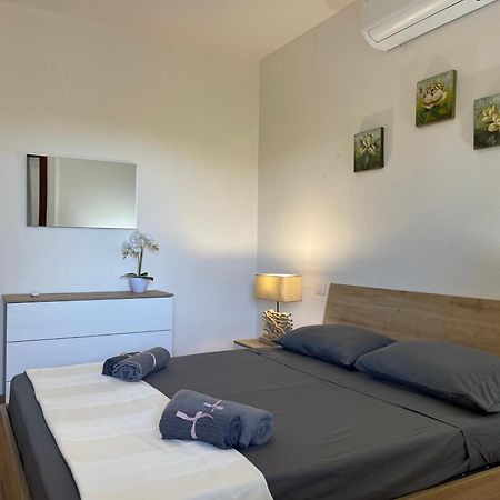 Villa Sa Domo Padru Esterno foto